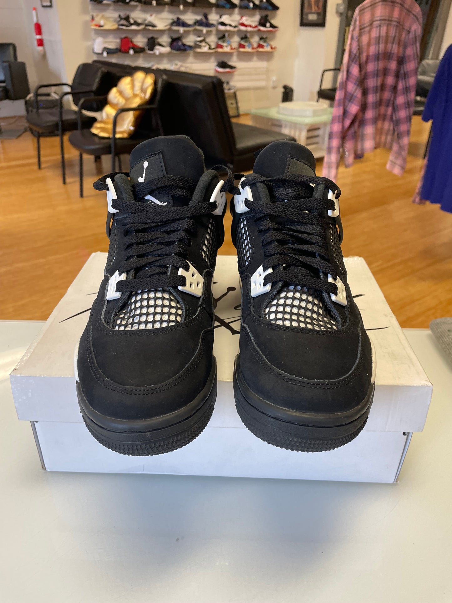 Jordan 4 White Thunder