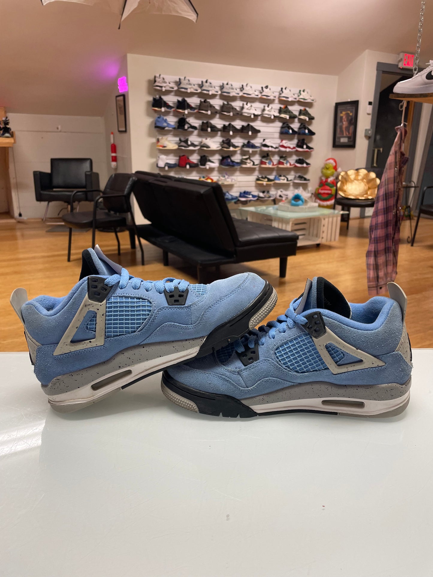Jordan 4 UNC