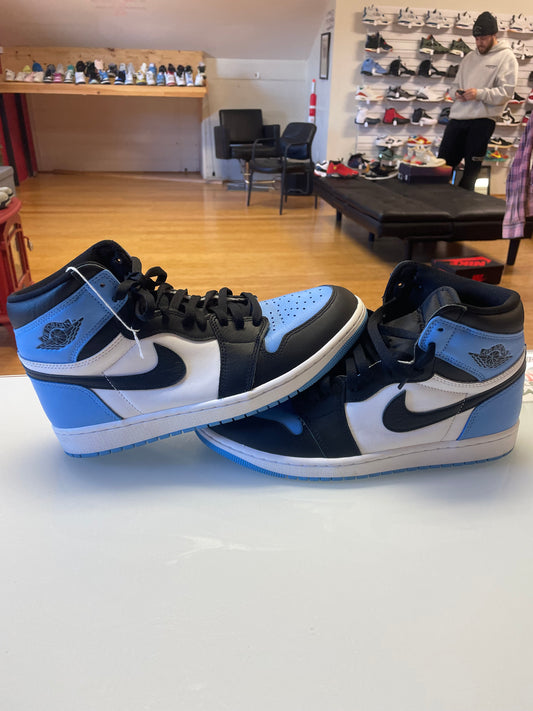 Jordan 1 UNC Toe