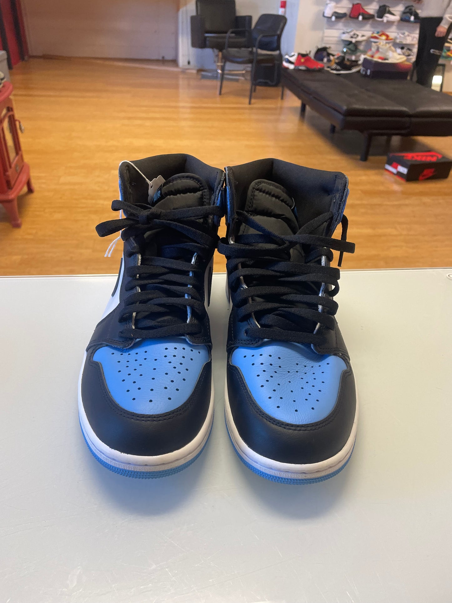 Jordan 1 UNC Toe