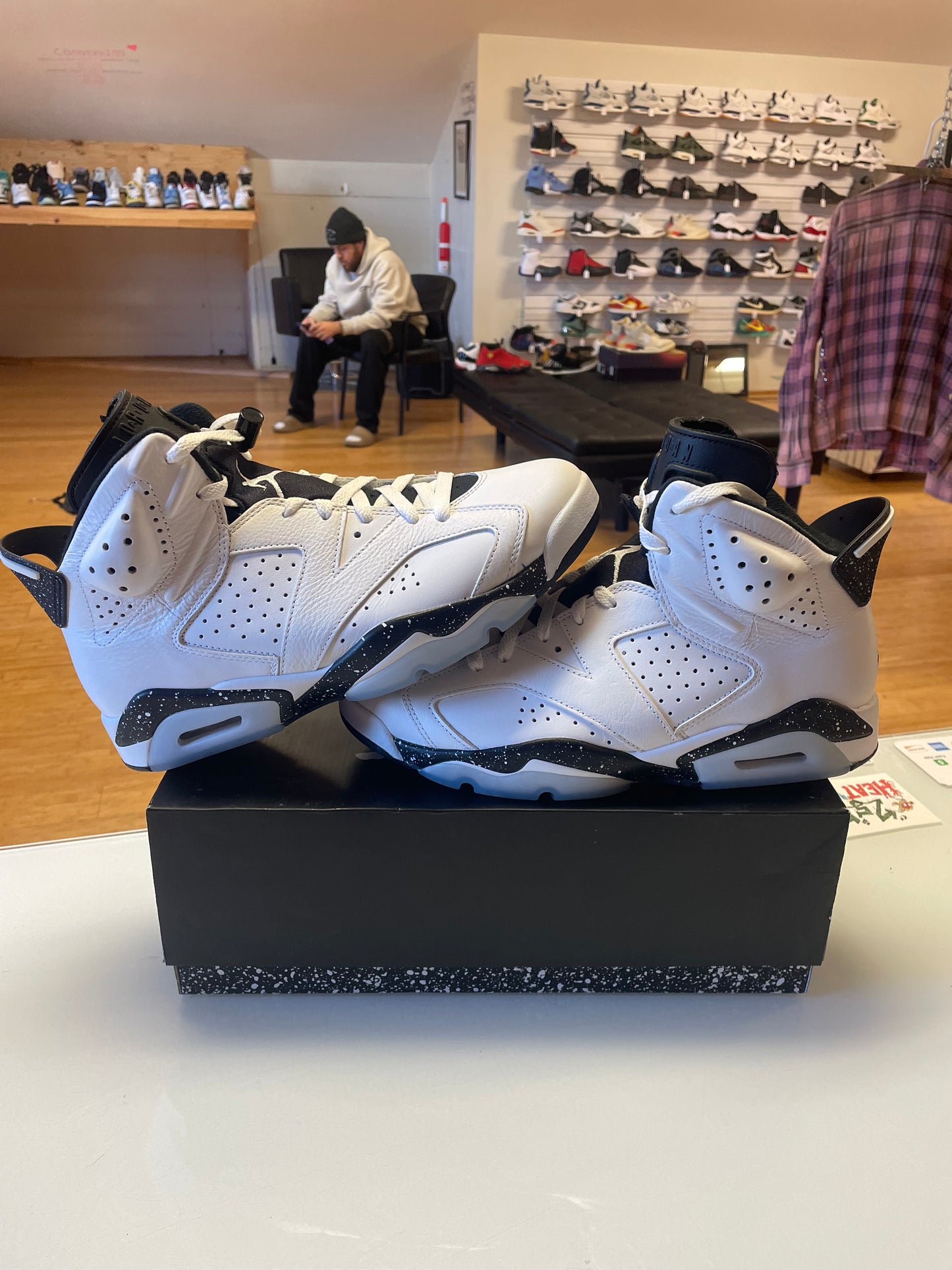 Jordan 6 Reverse Oreo